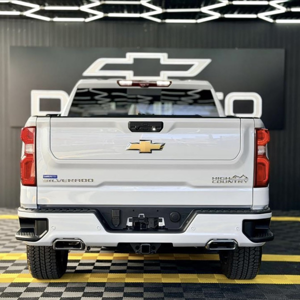 Chevrolet Silverado High Country 2025